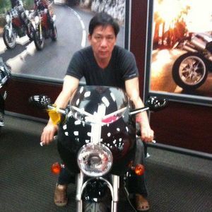 Meet your Posher, Cuong